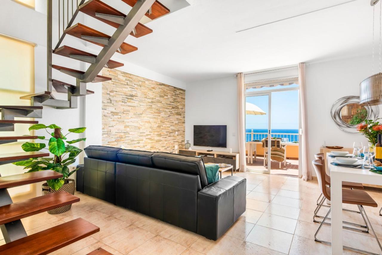 Beachfront Triplex With Swimming Pool & Parking Radazul Екстериор снимка