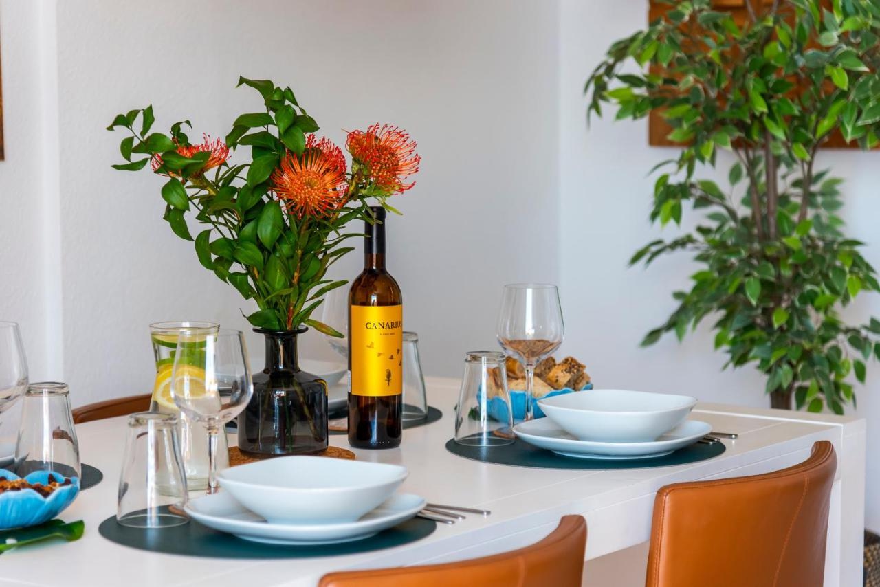Beachfront Triplex With Swimming Pool & Parking Radazul Екстериор снимка