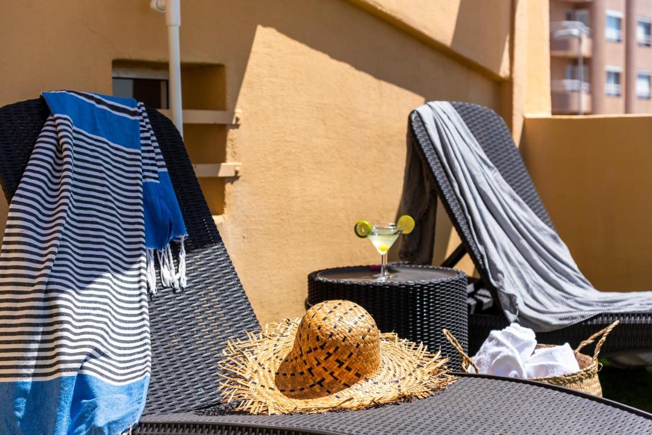 Beachfront Triplex With Swimming Pool & Parking Radazul Екстериор снимка